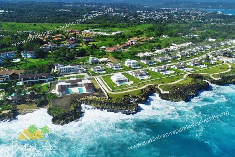 Property for sale in Sosua - Dominican Republic - Real Estate-ID: 300-ST-45 Foto: 100.jpg